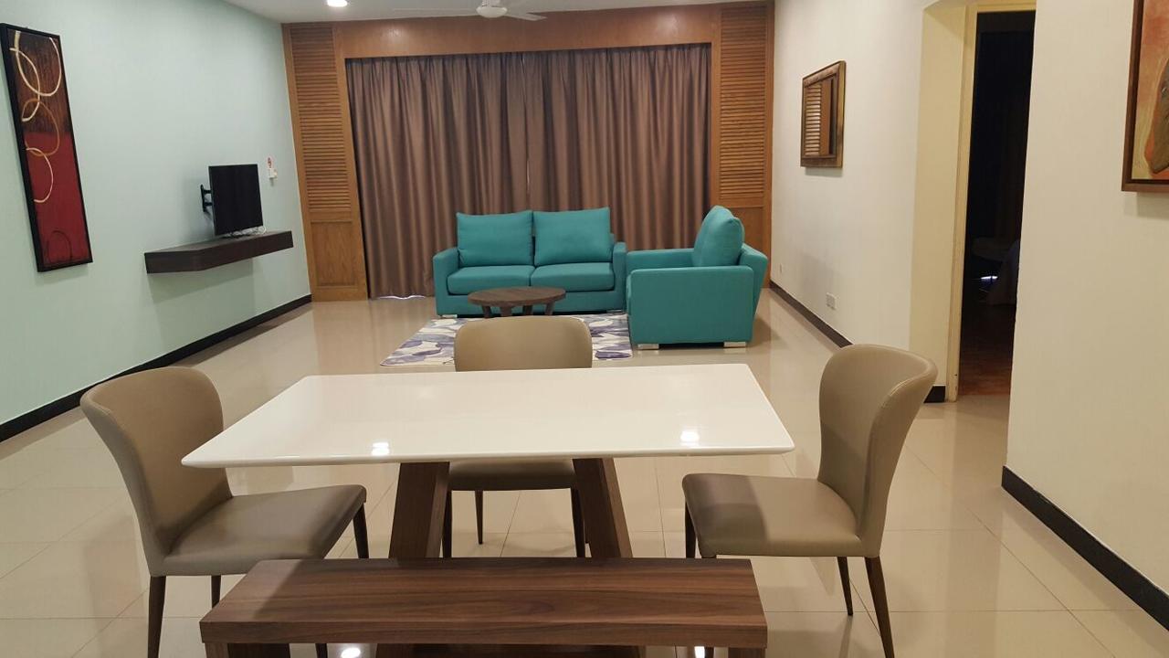 Aranda Country Club Hotel Singapore Esterno foto